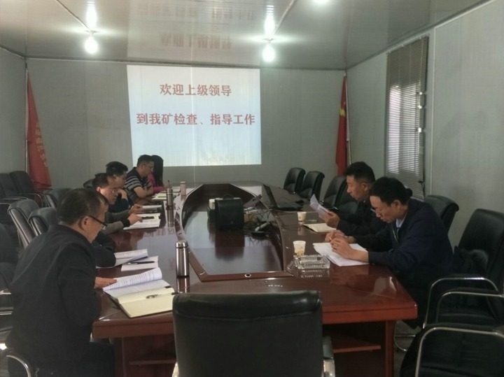 集团表部董事寸延锋带队到顺源煤矿调研