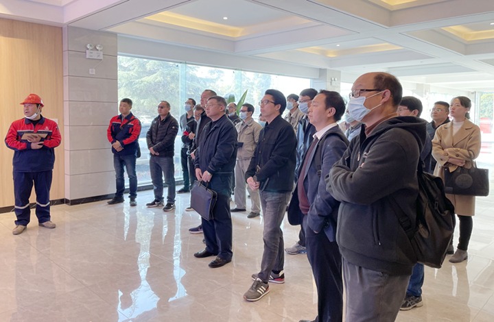 云煤（HB火博·(Home)）集团到云南天安化工、云南磷化集团进建互换企业治理智能化建设经验