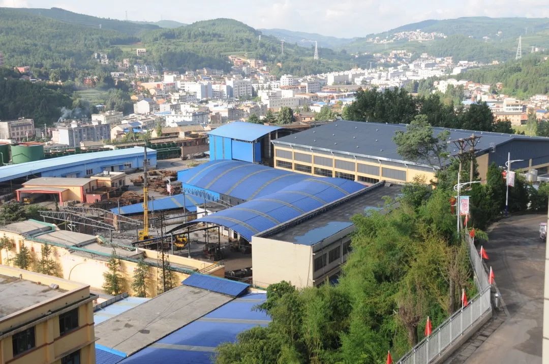 【主题宣传周】“党建引领促发展　凝心聚力谱新篇”——陆东煤矿公司党委推动党建工作与出产经营深度融合