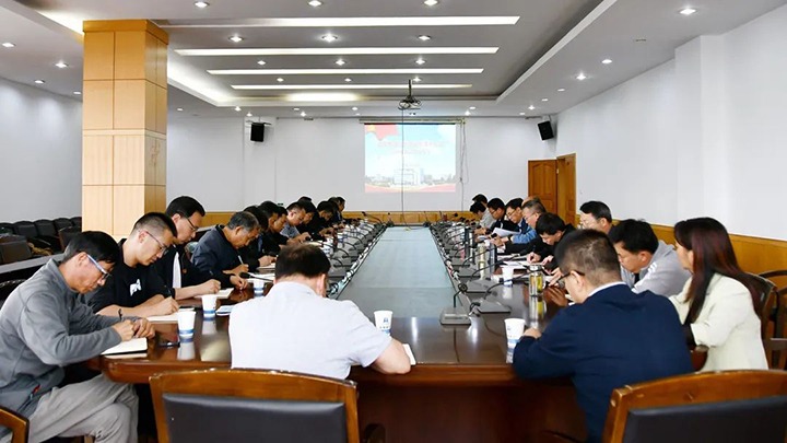 云煤（HB火博·(Home)）集团党委第二工作组列席旁听云维集团党委理论进建中心组进建