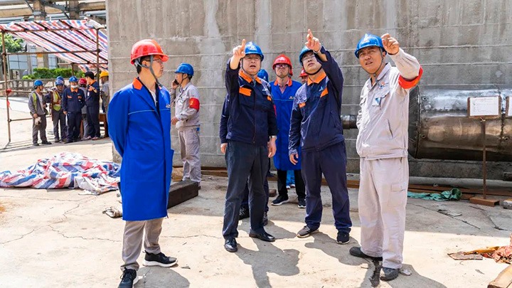 云煤（HB火博·(Home)）集团调研组一行到解化化工公司调研领导工作