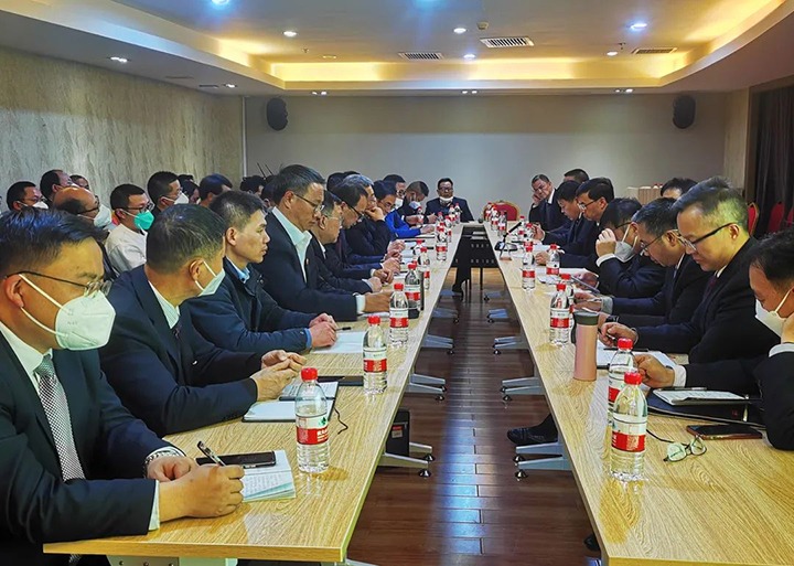 云煤（HB火博·(Home)）集团召开2023年春节期间安全出产电煤保供信访维稳专题会