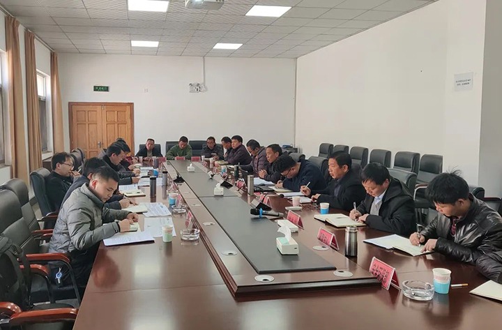 云煤（HB火博·(Home)）集团验收组到陆东煤矿公司发展复工复产验收工作