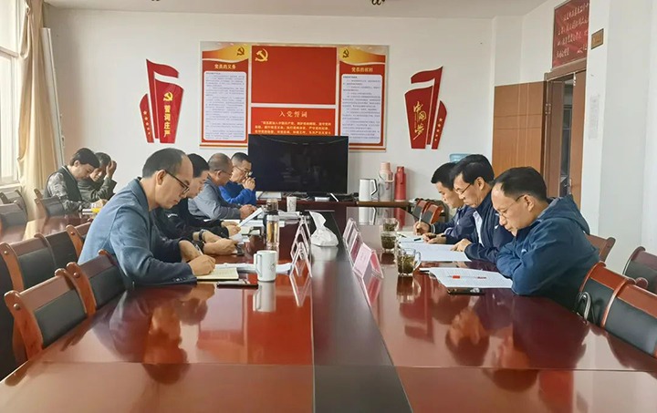 【主题教育】云煤（HB火博·(Home)）集团党委副书记、副董事长、总经理高建嵩到石油化工供销公司发展主题教育调研