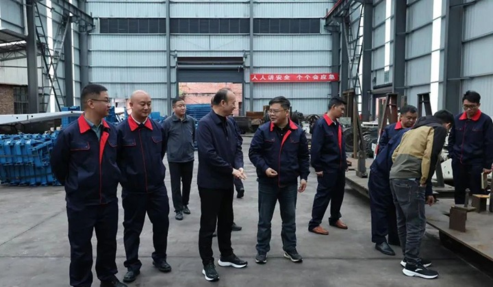 【聚焦云煤】国度矿山安全监察局云南局法律一处率调查组到田坝煤矿调查互换大倾角、薄煤层综合机械化开采技术