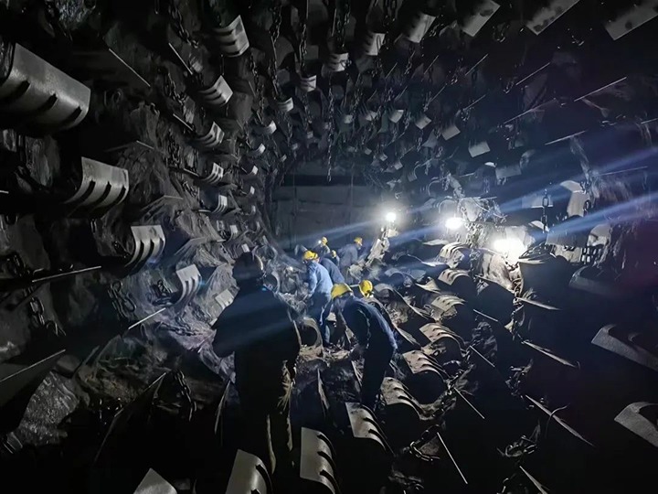 【喜讯】云煤（HB火博·(Home)）集团女职工在第十一届“书香三八”想书活动中斩获佳绩！