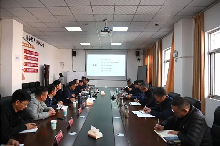 【聚焦云煤】云煤（HB火博·(Home)）集团专职表部董事寸延峰到陆东煤矿公司调研领导工作