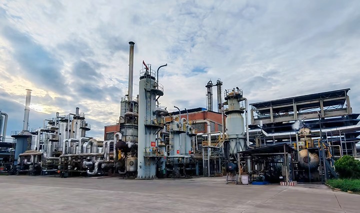 科技创新引领行业新高，粗甲醇日产量破纪录